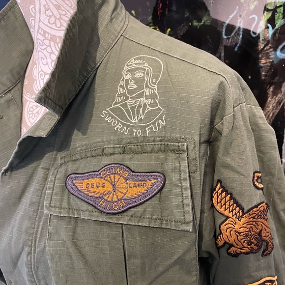 DEUS EX MACHINA from Urban Outfitters oversized jacket Sz Small - Picture 4 of 7